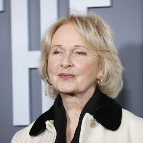 Ćerka Ričarda Bartona otkrila detalje "mračnih" perioda iz detinjstva: "Bilo je zaista teško"