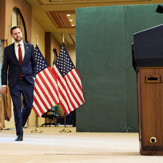 Dva udarca za Džej di Vensa