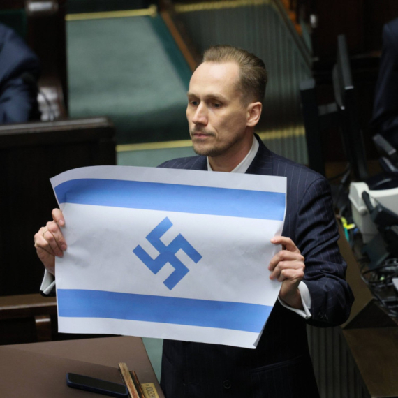 Incident u poljskom parlamentu; "Izrael je novi Treći rajh" VIDEO