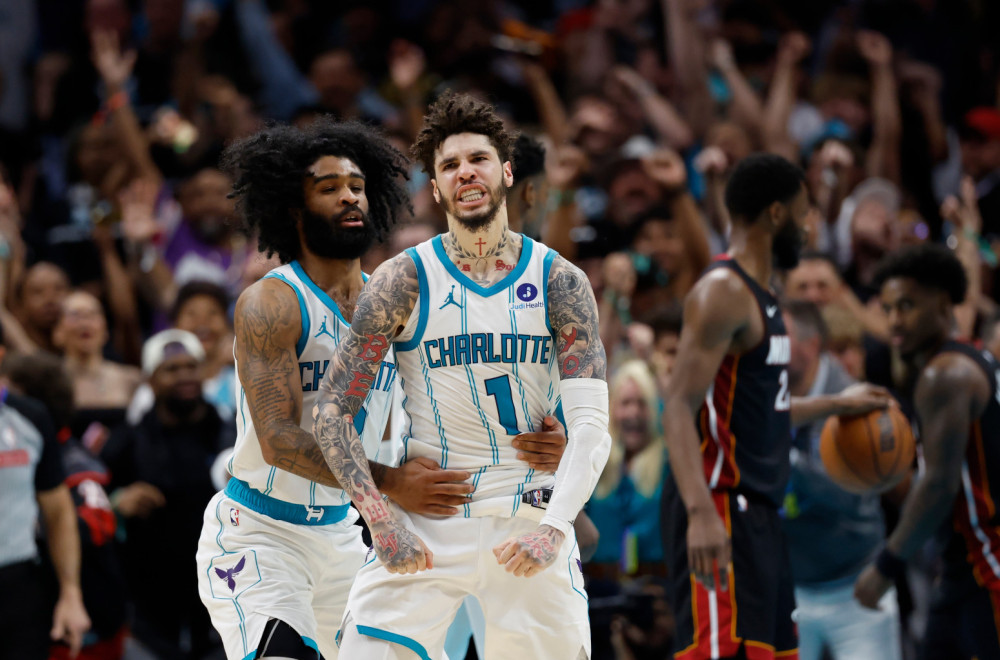 Kraj sezone za Majami i Jovića – Bol odveo Šarlot u finale plej-ina! VIDEO