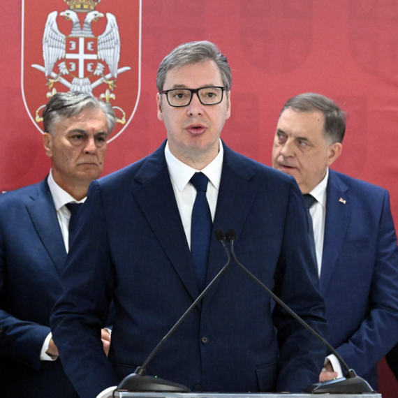 Vučić: "U narednih 10 dana pozvaću Sinišu Karana u zvaničnu posetu Srbiji"