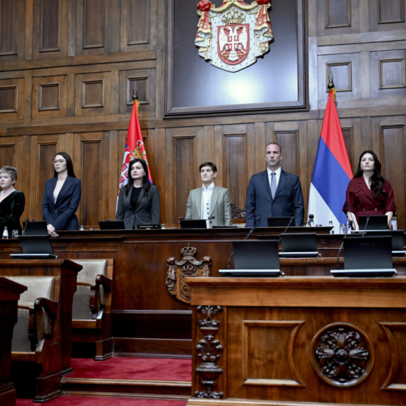 Opozicija ni kvorum nije obezbedila; Kako bi tek vodili zemlju? Prvo da se naspavaju, pa tek onda na posao