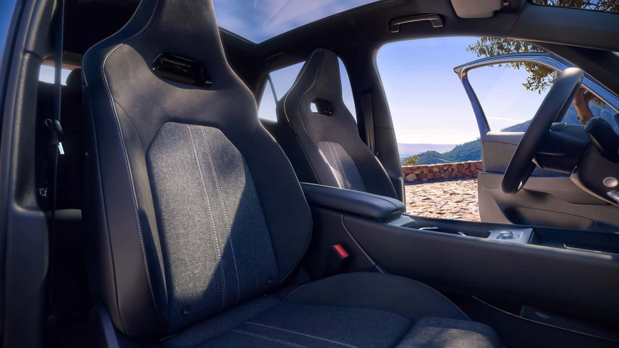 Volkswagen poslušao vozače: Stigao je ID.3 Neo sa dugmićima i većim dometom FOTO