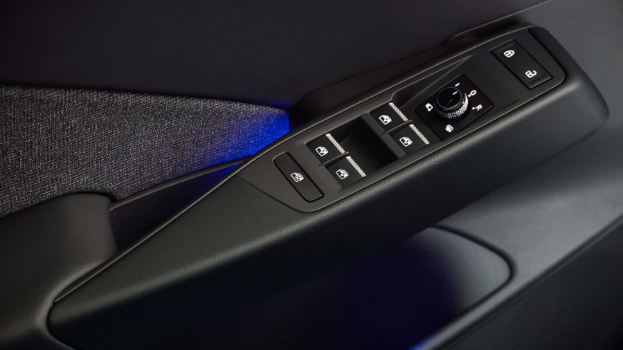 Volkswagen poslušao vozače: Stigao je ID.3 Neo sa dugmićima i većim dometom FOTO