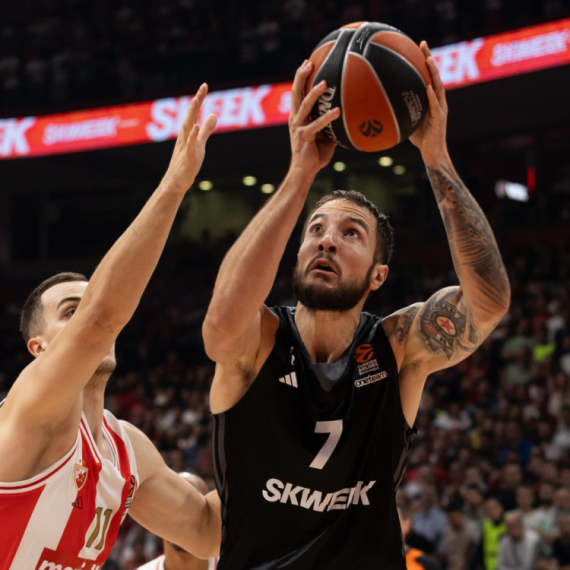 Lovernj se oglasio na srpskom: "Vraćam se tamo gde je sve počelo" FOTO/VIDEO