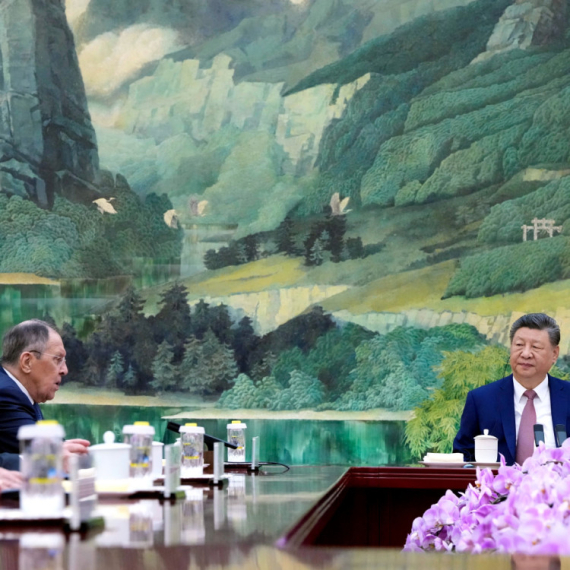 Lavrov u Pekingu: Rusija i Kina jačaju savez, Zapad na oprezu