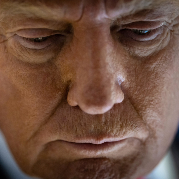 Šok iz Bele kuće – Tramp pokušao da aktivira nuklearne kodove?