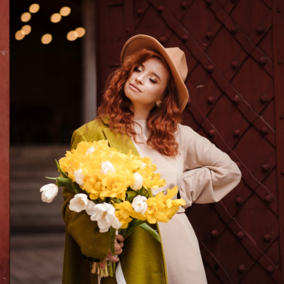 Dolazi iz prošlosti i spremna je za dominaciju: Proleće 2026. je nezamislivo bez ove suknje FOTO