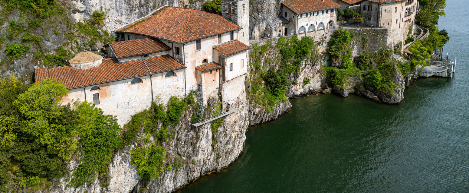 Mesto u Italiji na kojem se dramatično susreću priroda i ljudske sudbine: Skriveni kutak poznatog jezera FOTO