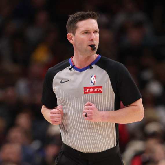 Povredio se sudija VIDEO