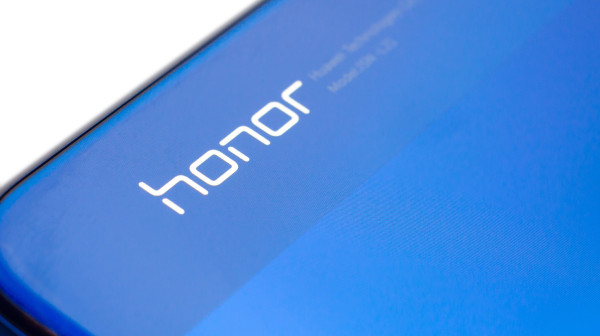 Honor ruši rekorde: Stiže telefon sa neverovatnom baterijom od 11.000 mAh