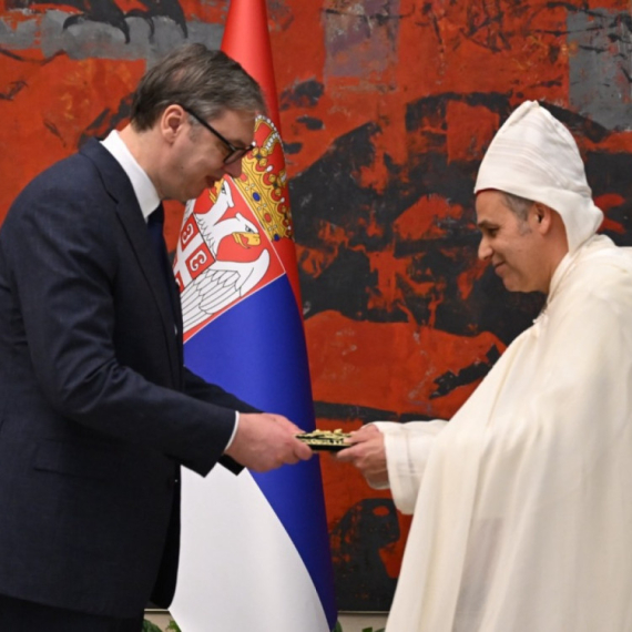 Vučić primio akreditive ambasadora Maroka; "Unapredićemo saradnju zemalja koje su tradicionalno povezane" FOTO