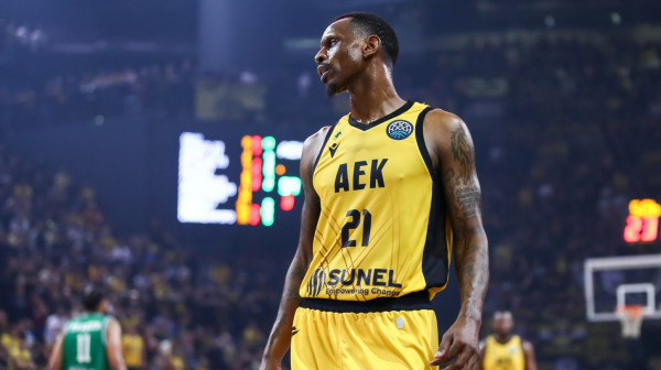 Naneli u elitnom društvu