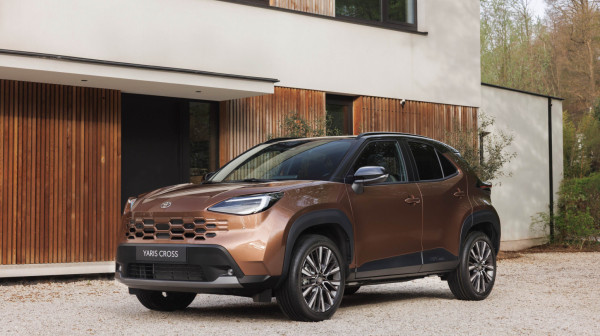 Nova Toyota Yaris Cross – provereni model dobio osveženje FOTO