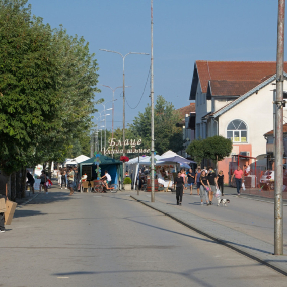 Kompletna obnova: Novi trotoari, rasveta i zelene površine u Blacu