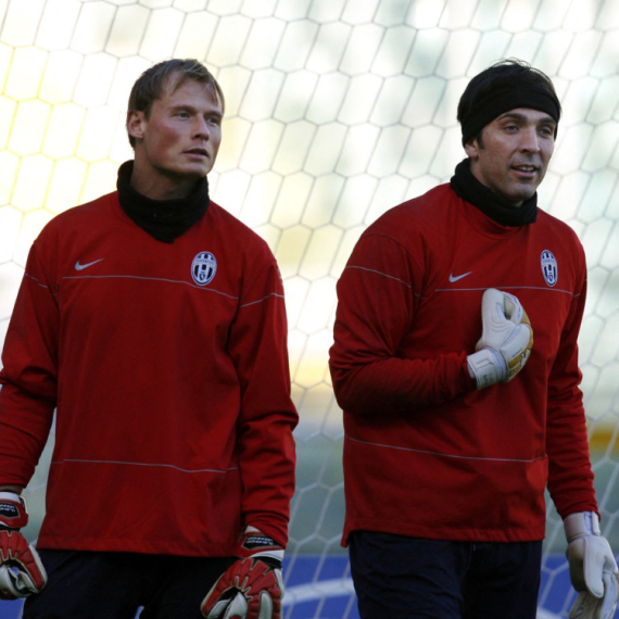 Bufon emotivno o Maningeru: "Ostao si nezavistan od zavisnosti fudbala"