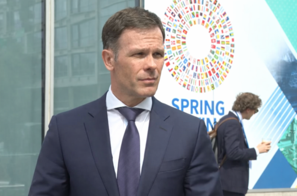 Mali iz Vašingtona o NIS-u: Produžetak licence očekujem do kraja dana, MOL uskoro u Beogradu