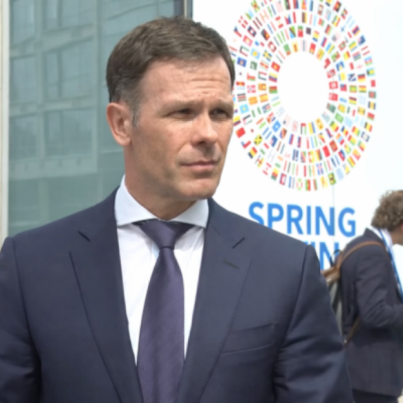 Mali iz Vašingtona o NIS-u: "Produžetak licence očekujem do kraja dana, MOL uskoro u Beogradu"