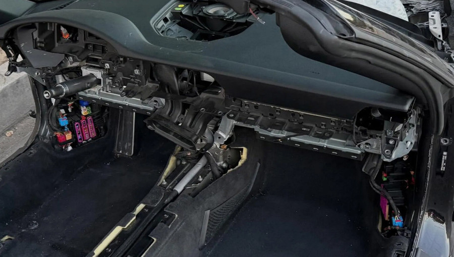 Porsche ogoljen do šasije: Krađa kakva se retko viđa FOTO