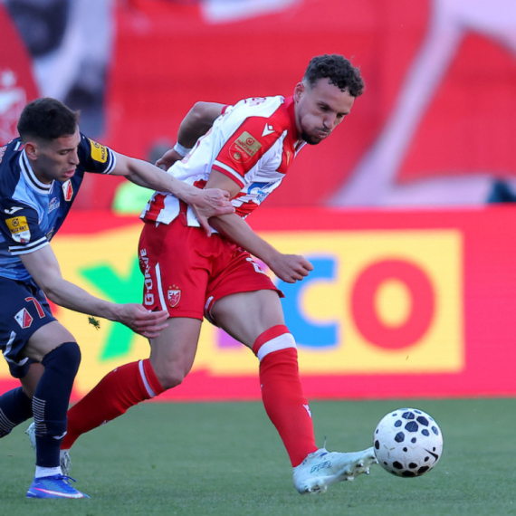 Igrači Zvezde "ubedili" sudiju da isključi Tanjgu