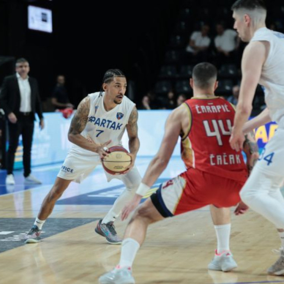 Spartak dominantan protiv Borca
