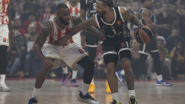 Na ivici plamena – čin četvrti