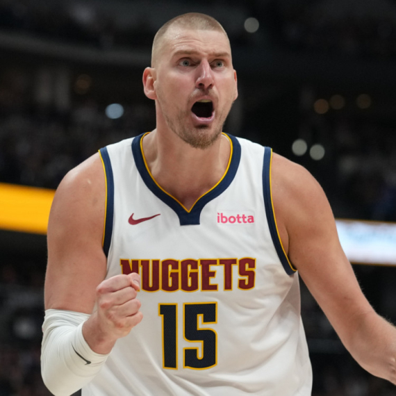 Jokića tukli i gurali: "Ovo više nisu isti timovi"