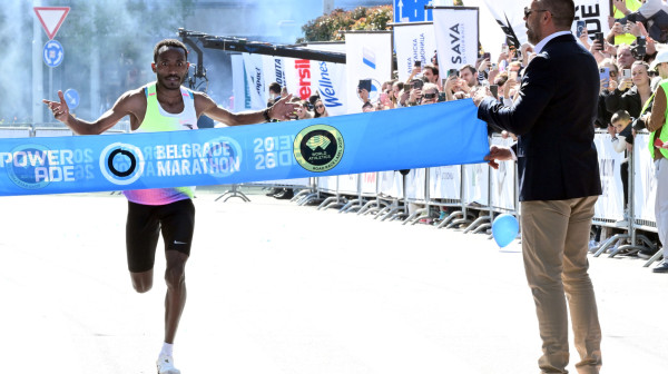 Rekord i senzacija na Beogradskom maratonu – Makedonac sve oduševio!