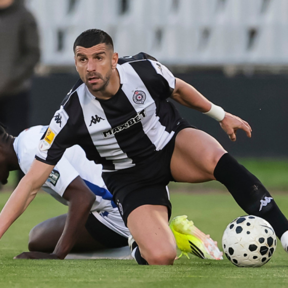 "Napadaju nam svlačionicu, ubacuju Zdjelara u neke priče..." VIDEO