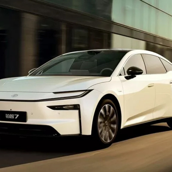 Toyota primila 3.100 narudžbina za sat vremena: Cena novog EV modela objašnjava sve FOTO