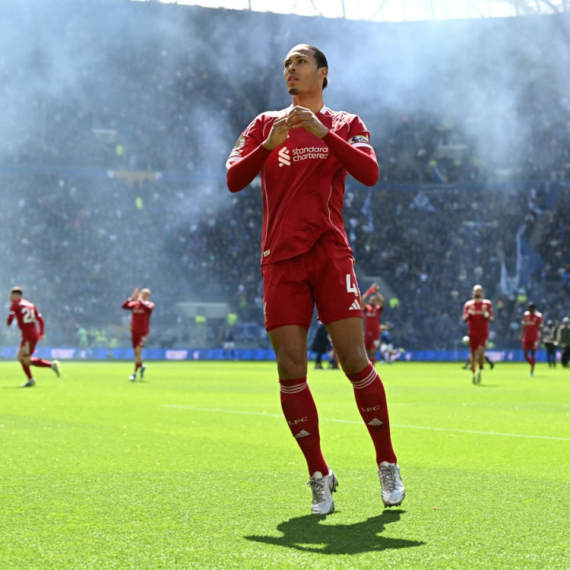 Virdžil u 100. minutu doneo Liverpulu trijumf u derbiju! VIDEO