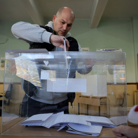 Potres u Bugarskoj: Radevova lista odnela ubedljivu pobedu FOTO