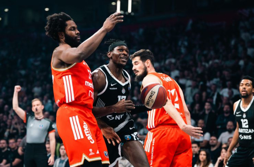 Poluvreme: Partizan vodi – Zvezda na -13!