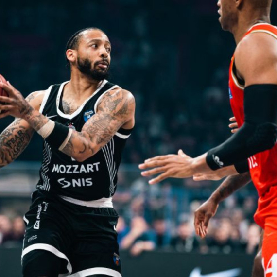 Džons jedva čeka novi derbi: "Razlika je u navijačima" VIDEO