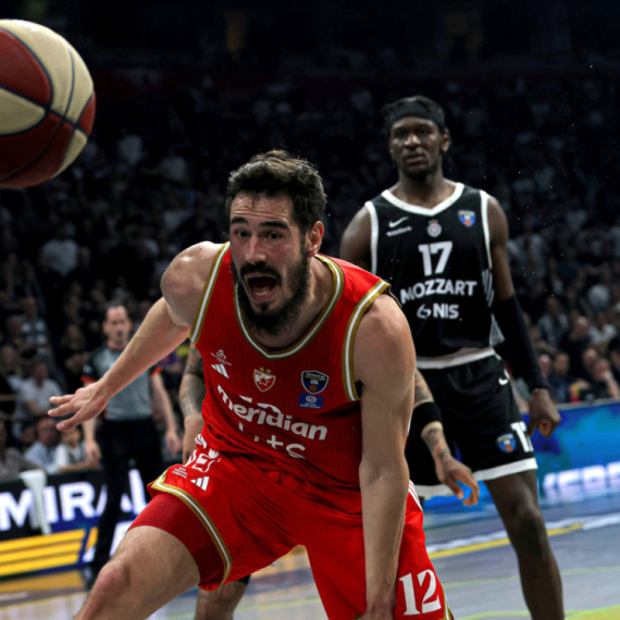 Zvezdi u mislima Barselona, Partizan 3/4 u derbijima ANKETA