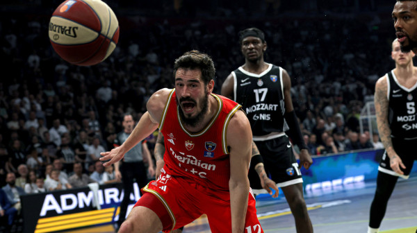 Zvezdi u mislima Barselona, Partizan 3/4 u derbijima ANKETA