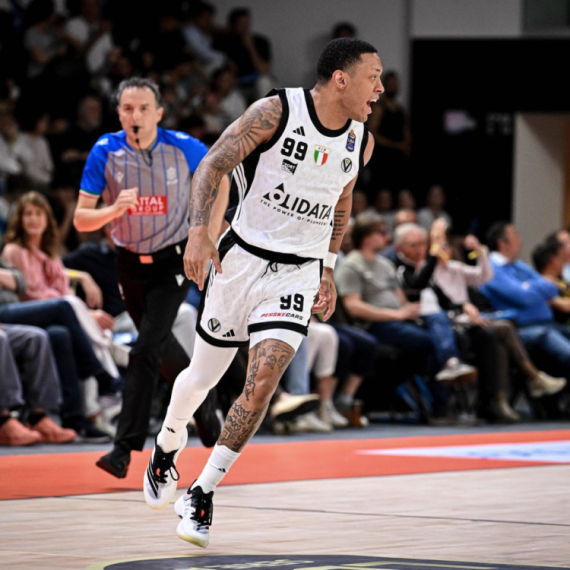 Jago zablistao u dresu Virtusa, pa odgovorio zvezdašu: "Možda jer to niste ni zaslužili"