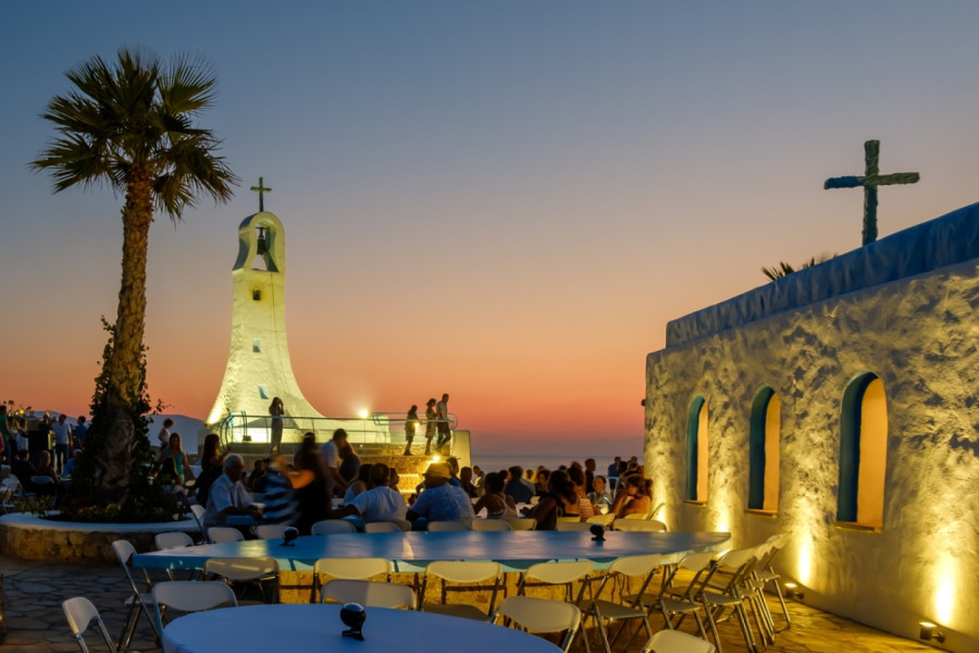 Ovo malo grčko ostrvo je sinonim za dobar provod: Nazivaju ga nova Ibica FOTO/VIDEO