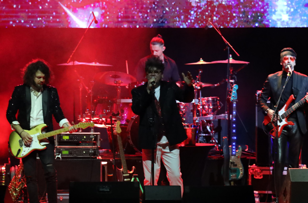 Turneja se nastavlja: Nakon spektakla u Spensu, Crvena jabuka ide u Niš