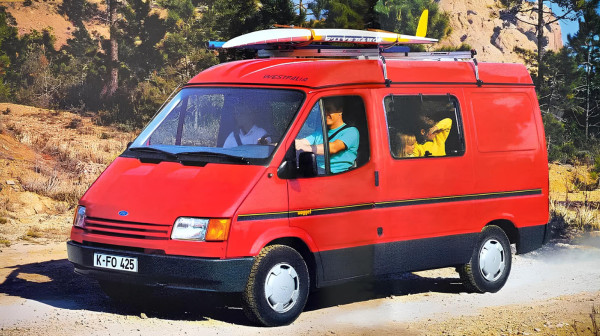 Ford Nugget slavi 40 godina: Mali kamper koji je osvojio Evropu FOTO