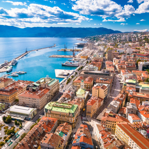 Daily Mail hvali jedan hrvatski grad: Idealan za letovanje bez gužvi, a cene najniže u zemlji VIDEO