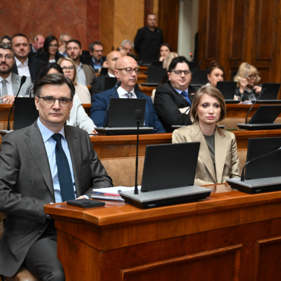 Jovanov: "Opozicija tražila raspravu o nepoverenju vladi da bi odložila izbore"