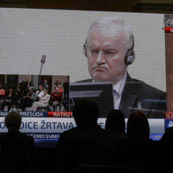 MInistar pravde u Hagu; "U jako je teškoms tanju" VIDEO