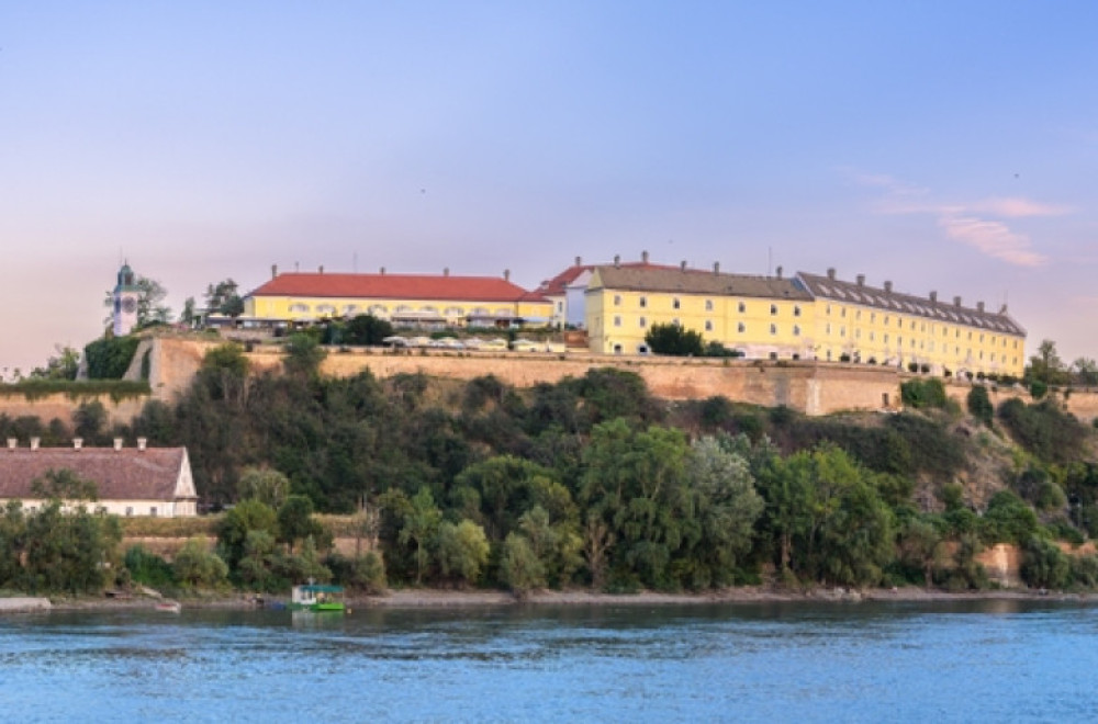 Petrovardinska tvrđava dobija novo lice: Most preko Dunava, tunel i ograničenje saobraćaja