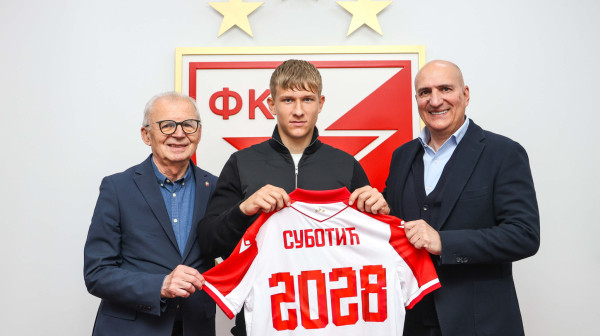 Zvezda produžila ugovor sa mladim igračem