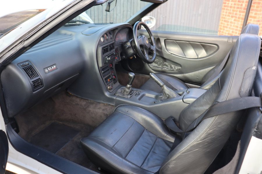 Legendarni Lotus F1 asa prodaje se za siću FOTO