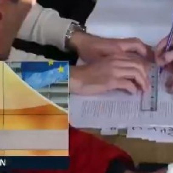 Priznanje na blokaderskoj televiziji: Opozicija je u rasulu, izbori bi za njih bili politički kraj VIDEO