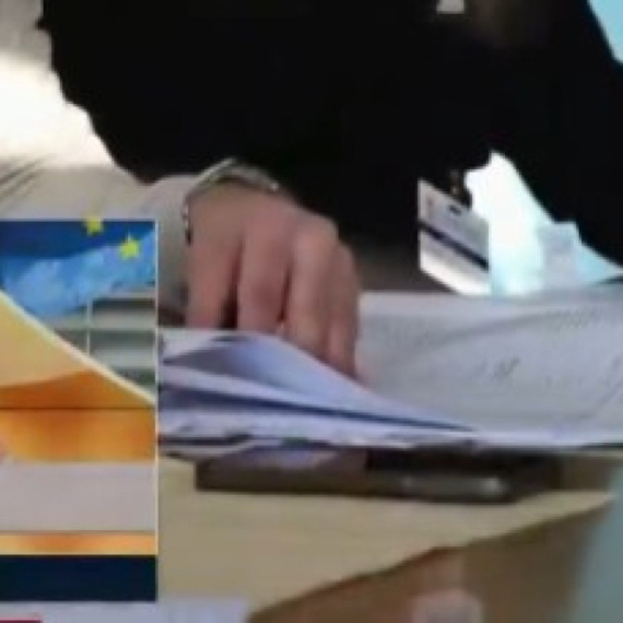 Priznanje na blokaderskoj televiziji: Opozicija je u rasulu, izbori bi za njih bili politički kraj VIDEO