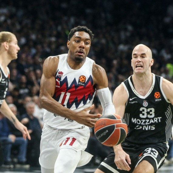 Ništa od Zvezde – Amerikanac ide u Istanbul