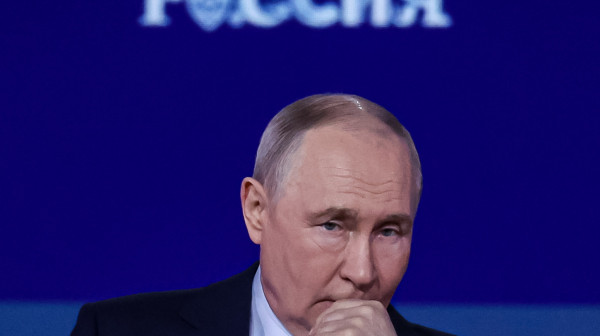 Putin u panici?; Vanredno stanje u Moskvu – isključuju internet, prete "odmazdom"...